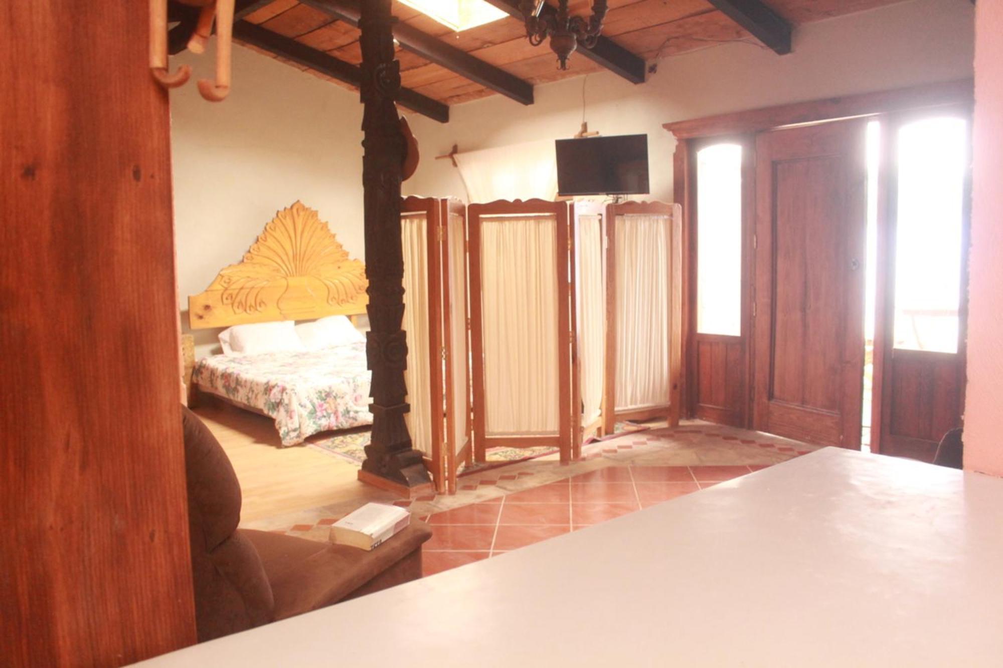 Hotel La Pasiva De Pátzcuaro Esterno foto