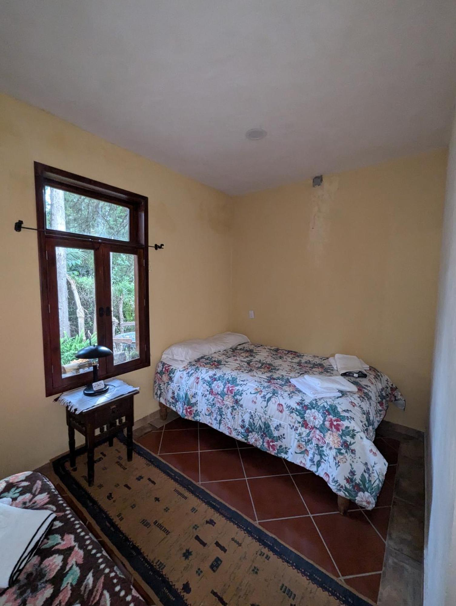 Hotel La Pasiva De Pátzcuaro Esterno foto